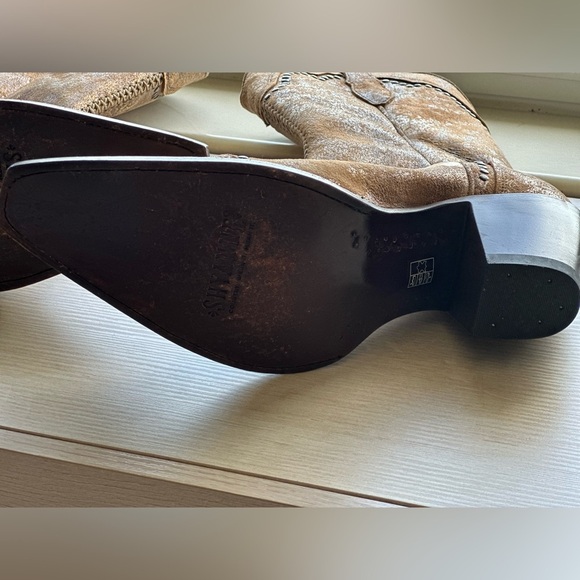 Shyanne Honeybee Western Boots Snip Toe, Size 10 - Picture 12 of 14